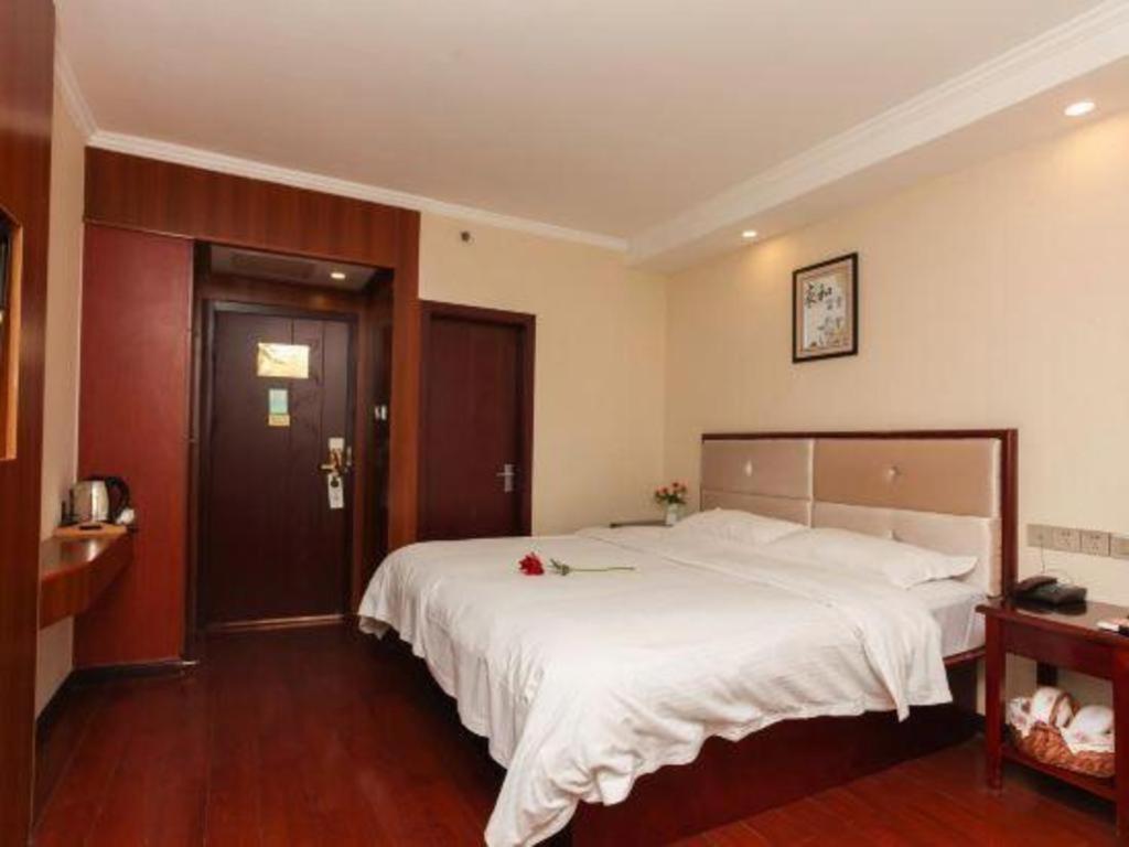Greentree Inn Suzhou Guanqian Yangyuxiang Metro Station Business Hotel Exterior foto