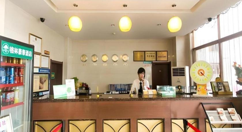 Greentree Inn Suzhou Guanqian Yangyuxiang Metro Station Business Hotel Exterior foto