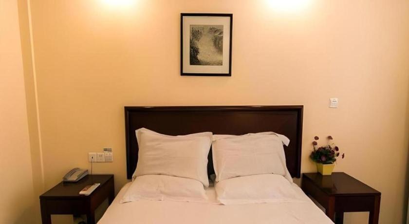Greentree Inn Suzhou Guanqian Yangyuxiang Metro Station Business Hotel Exterior foto